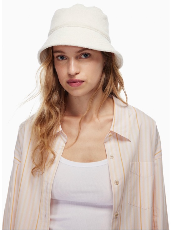Aritzia Accessories - Aritzia wilfred free terry bucket hat